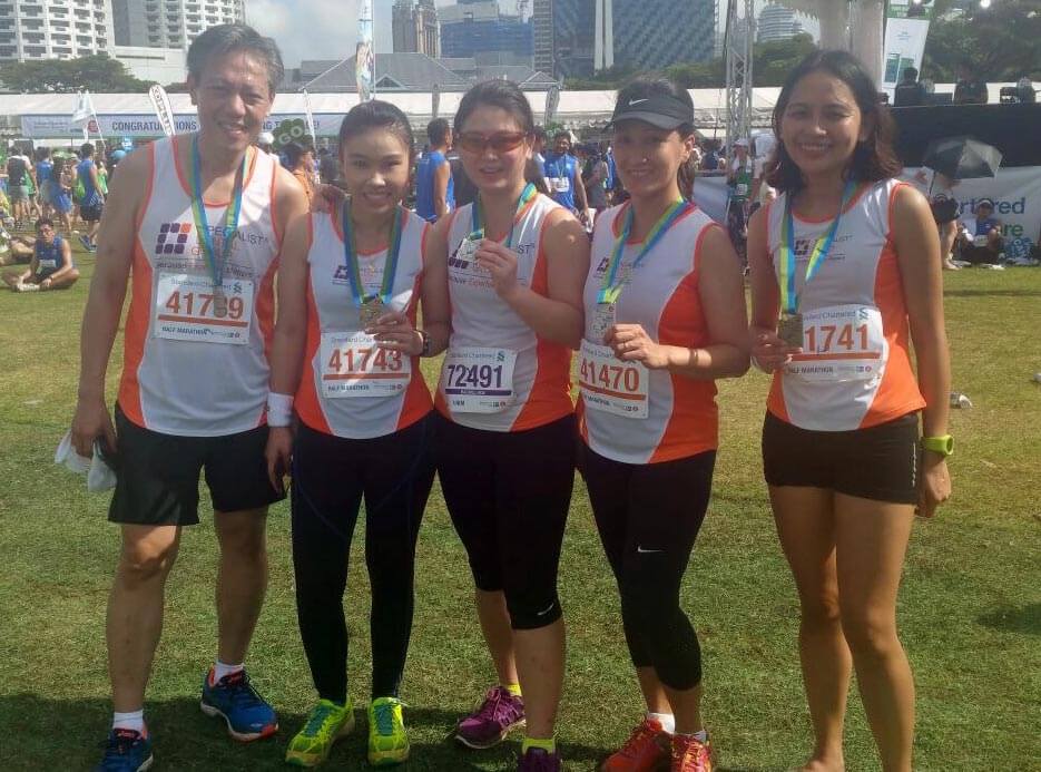 Specialist Dental Group di Standard Chartered Marathon Singapore 2015